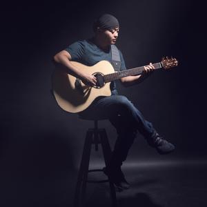 粉嫩虎白女-丝不挂
